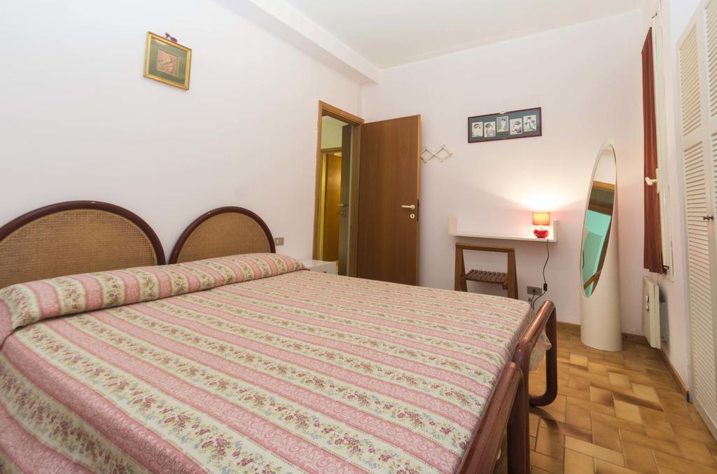 Capo D'Arco - Goelba Apartment Rio Marina Bagian luar foto